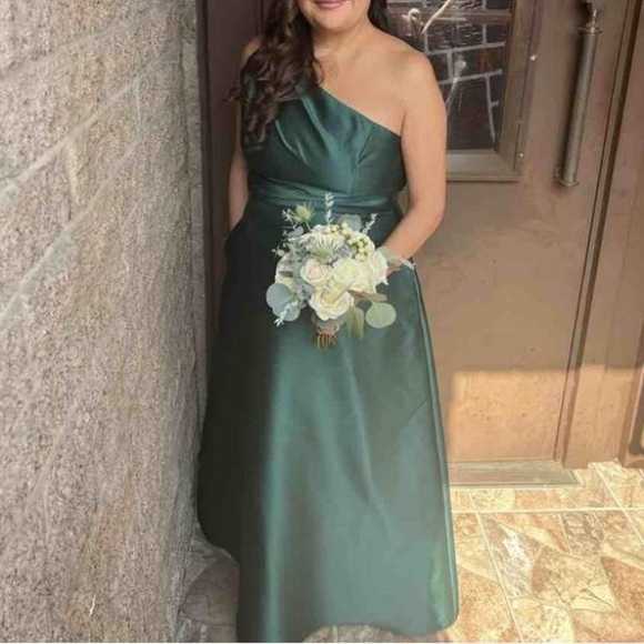 ALFRED SUNG One-Shoulder Green Dress with pockets - Picture 3 of 16